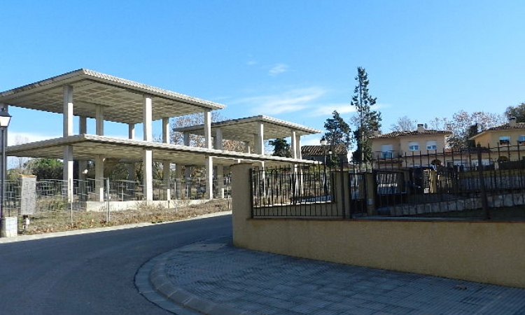 Коттедж в урбанизации Mas Flassia, в тихом жилом районе города Видререс (Vidreres)