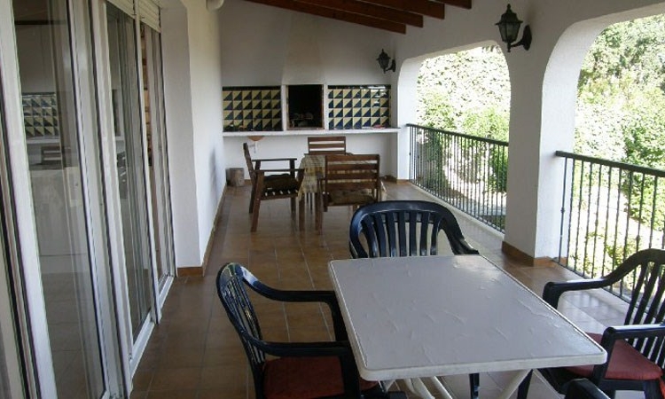 Villa EVA with pool, situated in the urbanization Lloret Blau 6 km from Lloret de Mar
