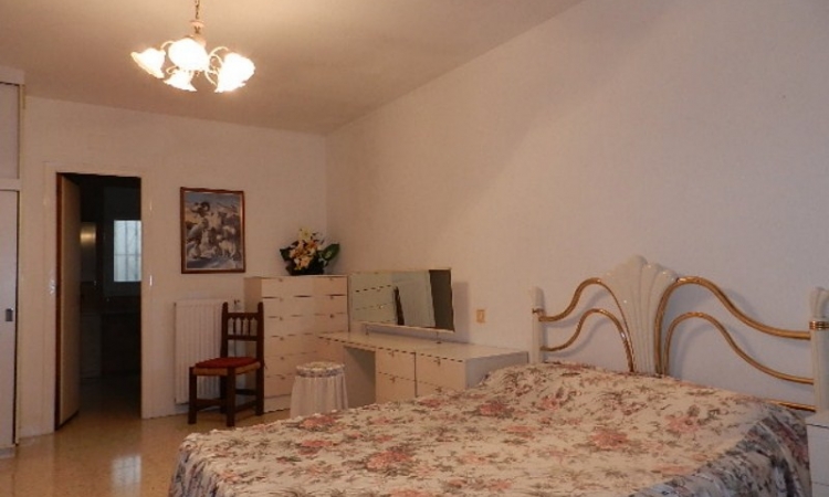 Вилла PRIMAVERA с бассейном, расположенная в урбанизации Льорет Верт в 5 км от Льорет де Мар