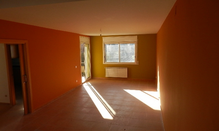 Коттедж в урбанизации Mas Flassia, в тихом жилом районе города Видререс (Vidreres)