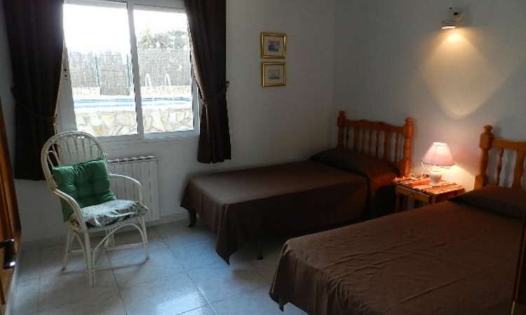 Villa EVA with pool, situated in the urbanization Lloret Blau 6 km from Lloret de Mar