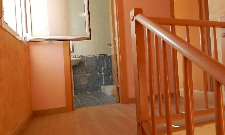 Коттедж в урбанизации Mas Flassia, в тихом жилом районе города Видререс (Vidreres)