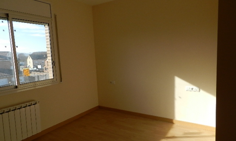 Коттедж в урбанизации Mas Flassia, в тихом жилом районе города Видререс (Vidreres)