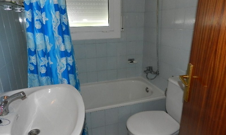 VillaPALOMAS with pool, located in the urbanization of La Creu de Lloret 5 km from Lloret de Mar